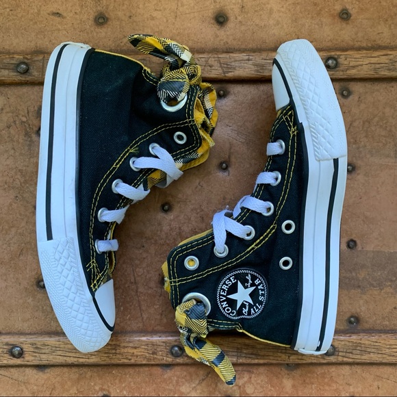 Converse Chuck Taylor All Star Hi Top Sneakers - Picture 6 of 9
